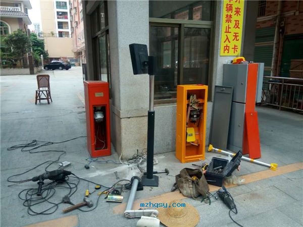 梅縣穗香小區(qū)刷卡+藍牙